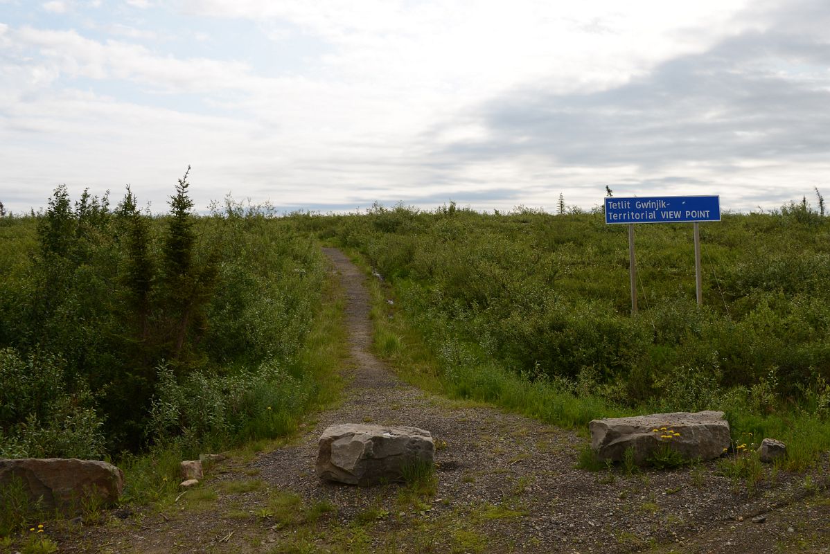08A We Stopped At The Tetlit Gwinjik Territorial View Point On The Dempster Highway On Day Tour From Inuvik To Arctic Circle